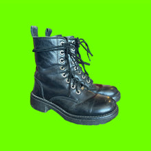 Load image into Gallery viewer, Harley Davidson Lace Up Boots
