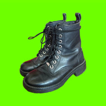 Load image into Gallery viewer, Harley Davidson Lace Up Boots
