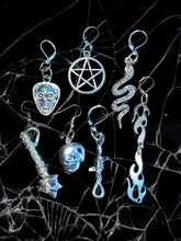 Load image into Gallery viewer, skull dangler
